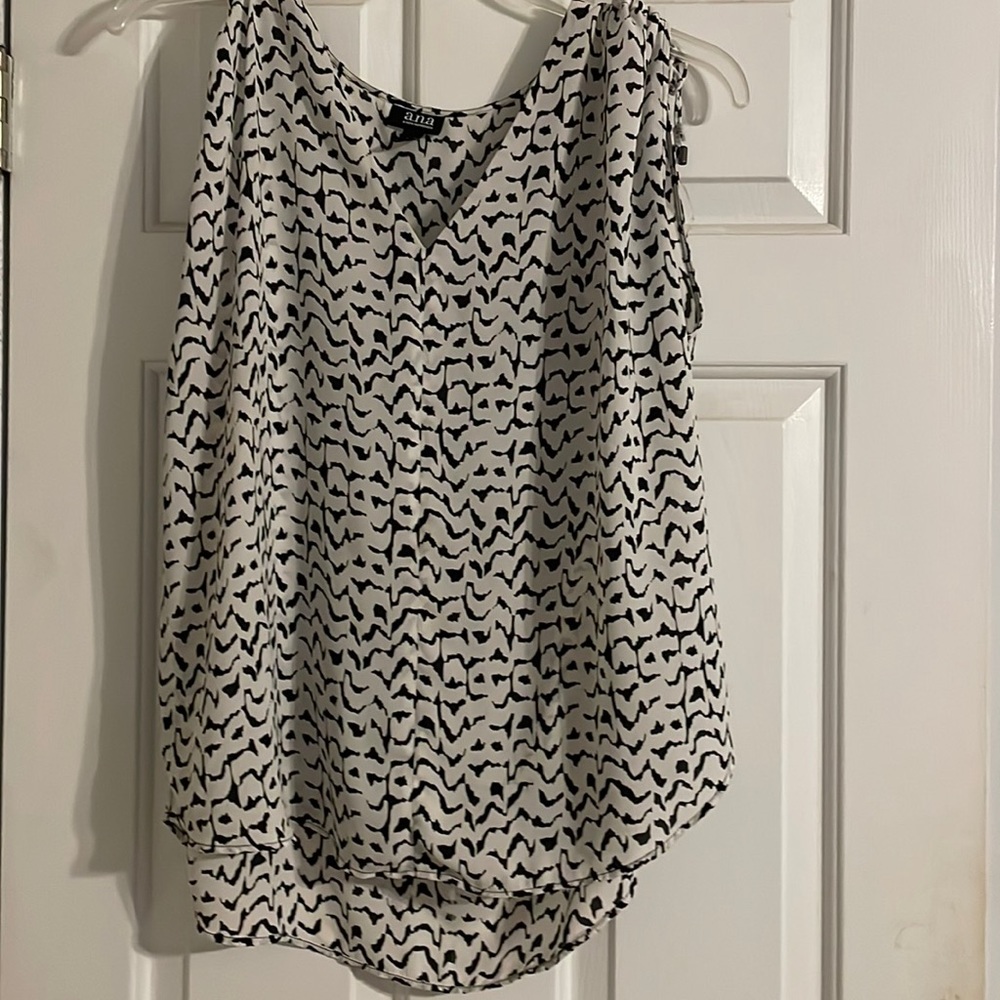 Black and white blouse with open shoulders